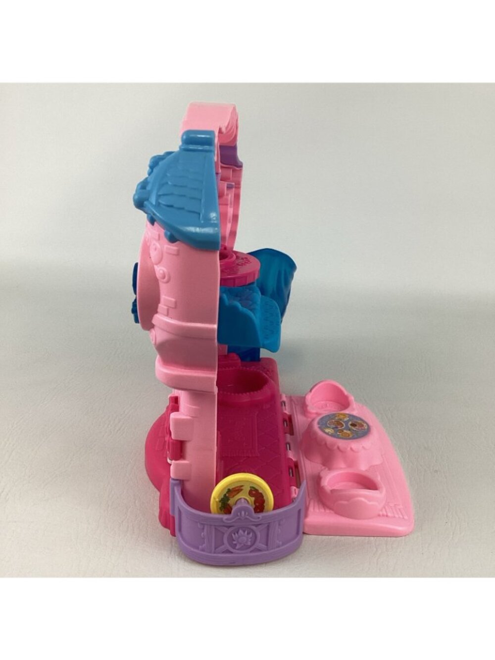 Fisher Price Little People Disney Princess Play & Go Castle Playset Figures Toy - Picture 4 of 10
